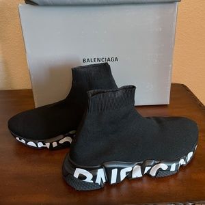 Balenciaga speed graffiti black knit shoes size 9